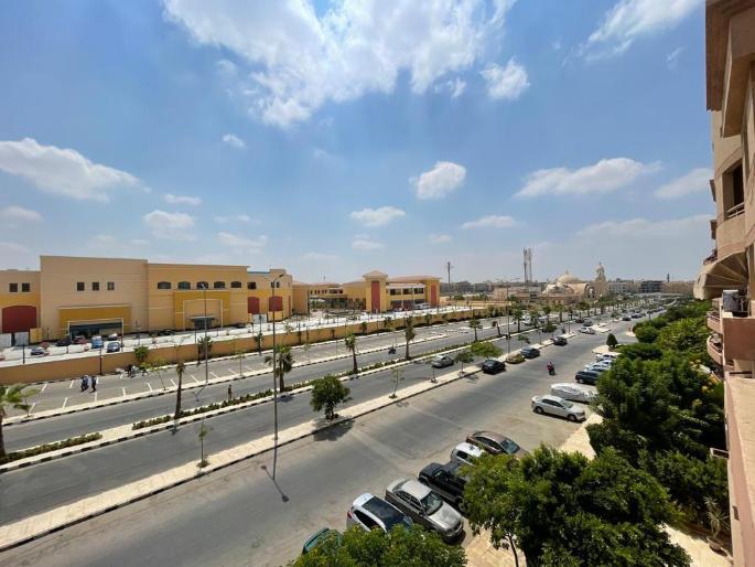 بالرحاب شقة 106 م2 قبلى للبيع كاش تطل على بـارك